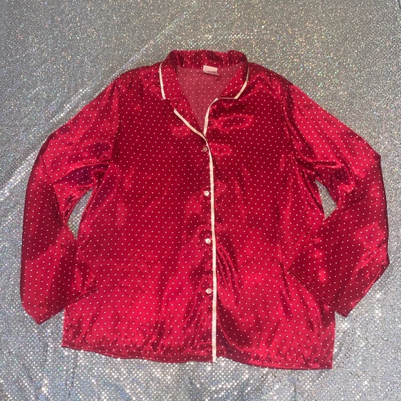 Gilligan & O’ Malley Vintage Red “Silk” w/ White Dots Pajama Top Sz Large - Picture 1 of 7
